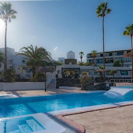 En Playa Roca Primer Linea De Mar Коста-Тегисе